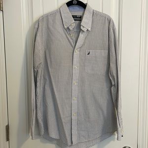 Nautica size 32/33 dress shirt